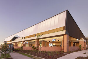 PIMPAMA TAVERN FOR KP ARCHITECTS / ROHRIG